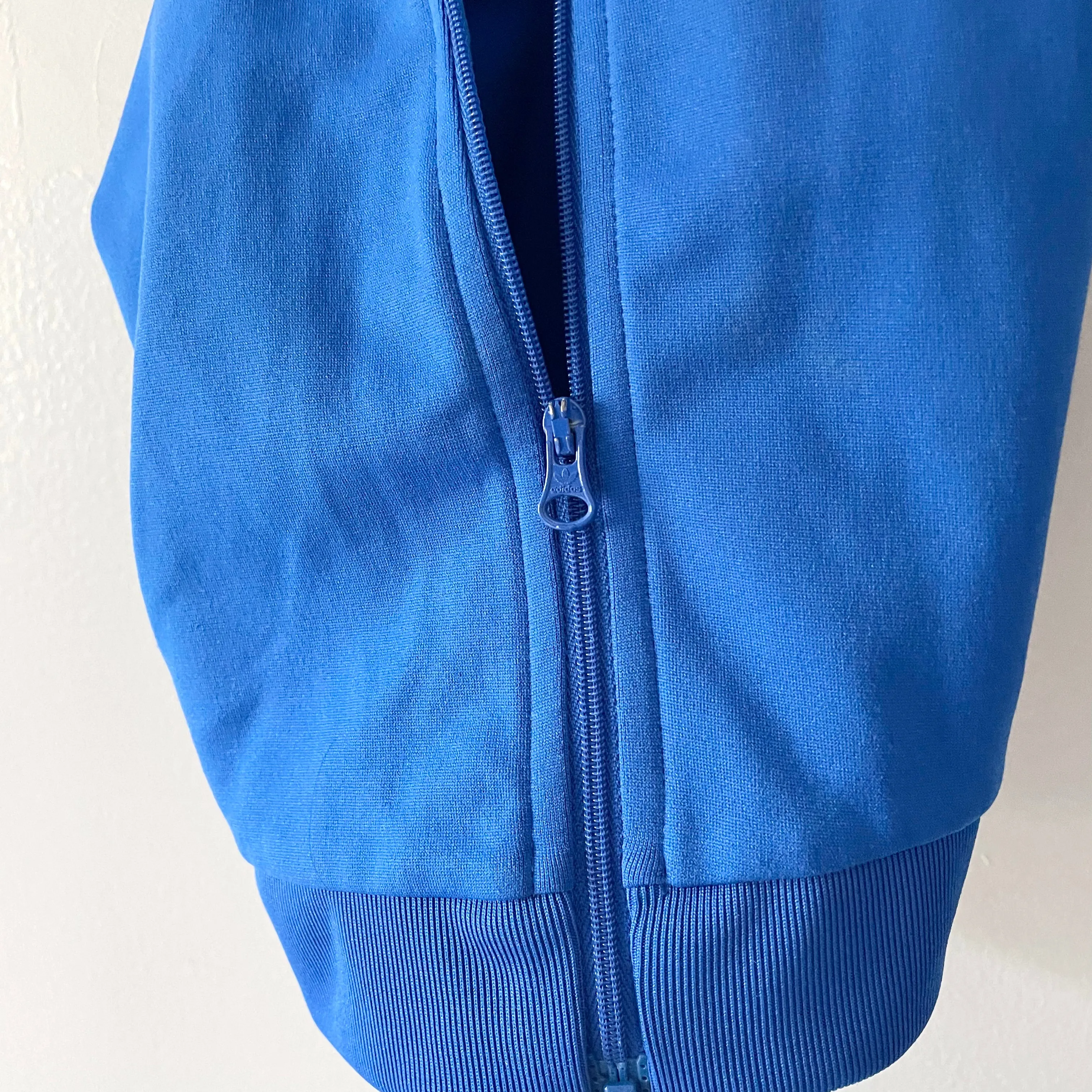 Adidas / Blue track jacket / 6-9M