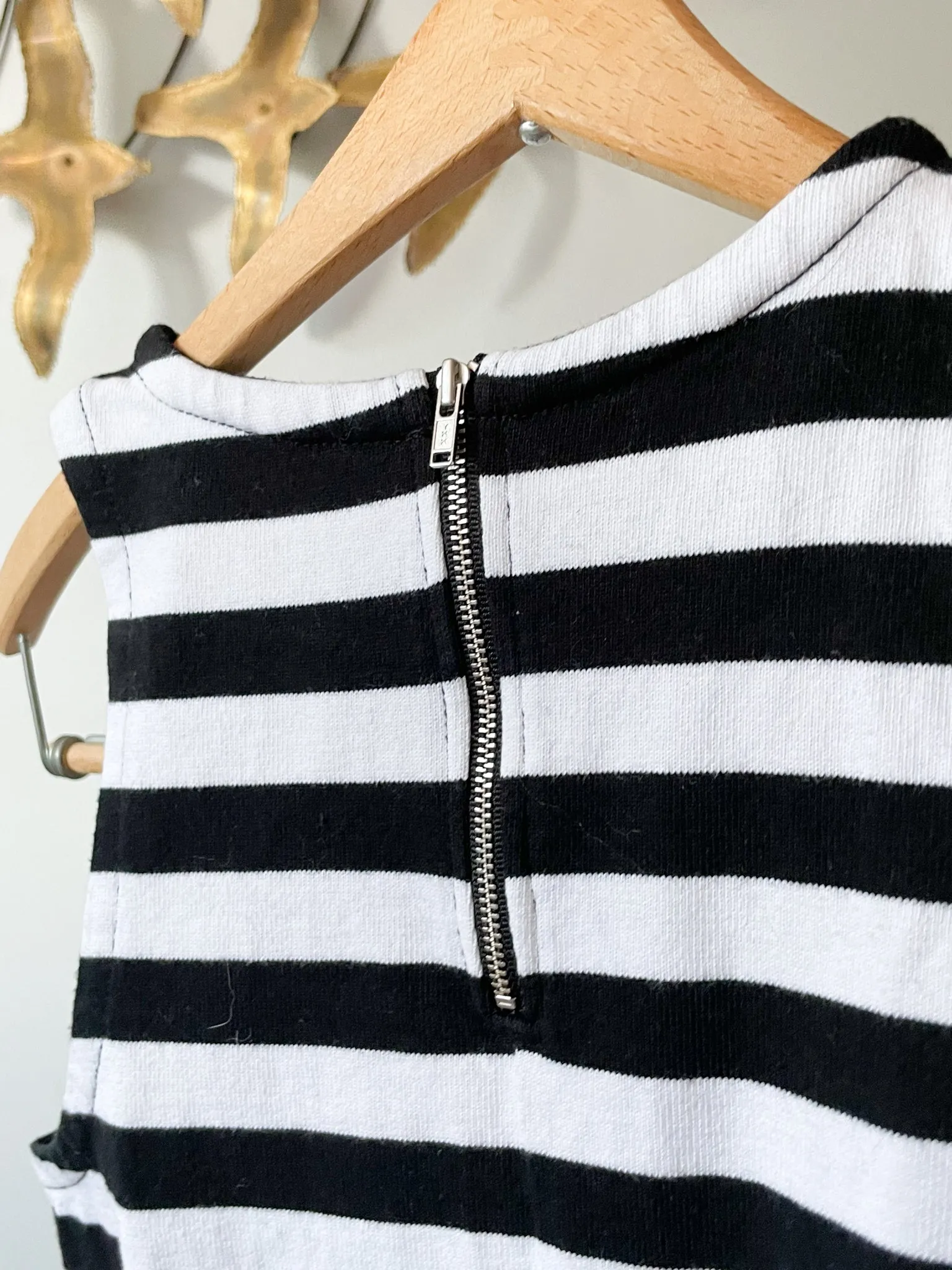 Banana Republic Black White Stripe Cotton Sleeveless Top - Size 0