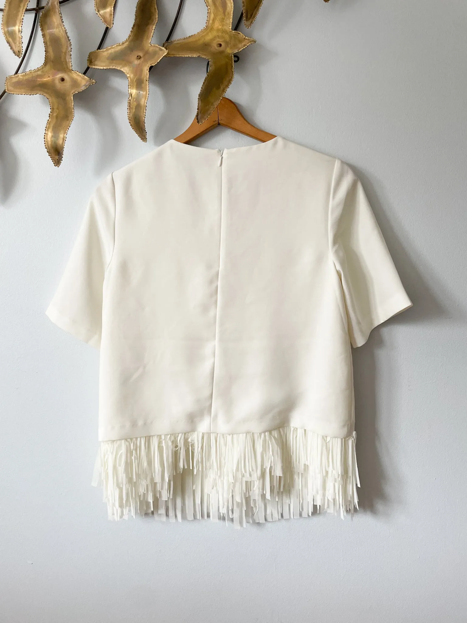 Banana Republic White Structured Top with Fringe Hem - S/M