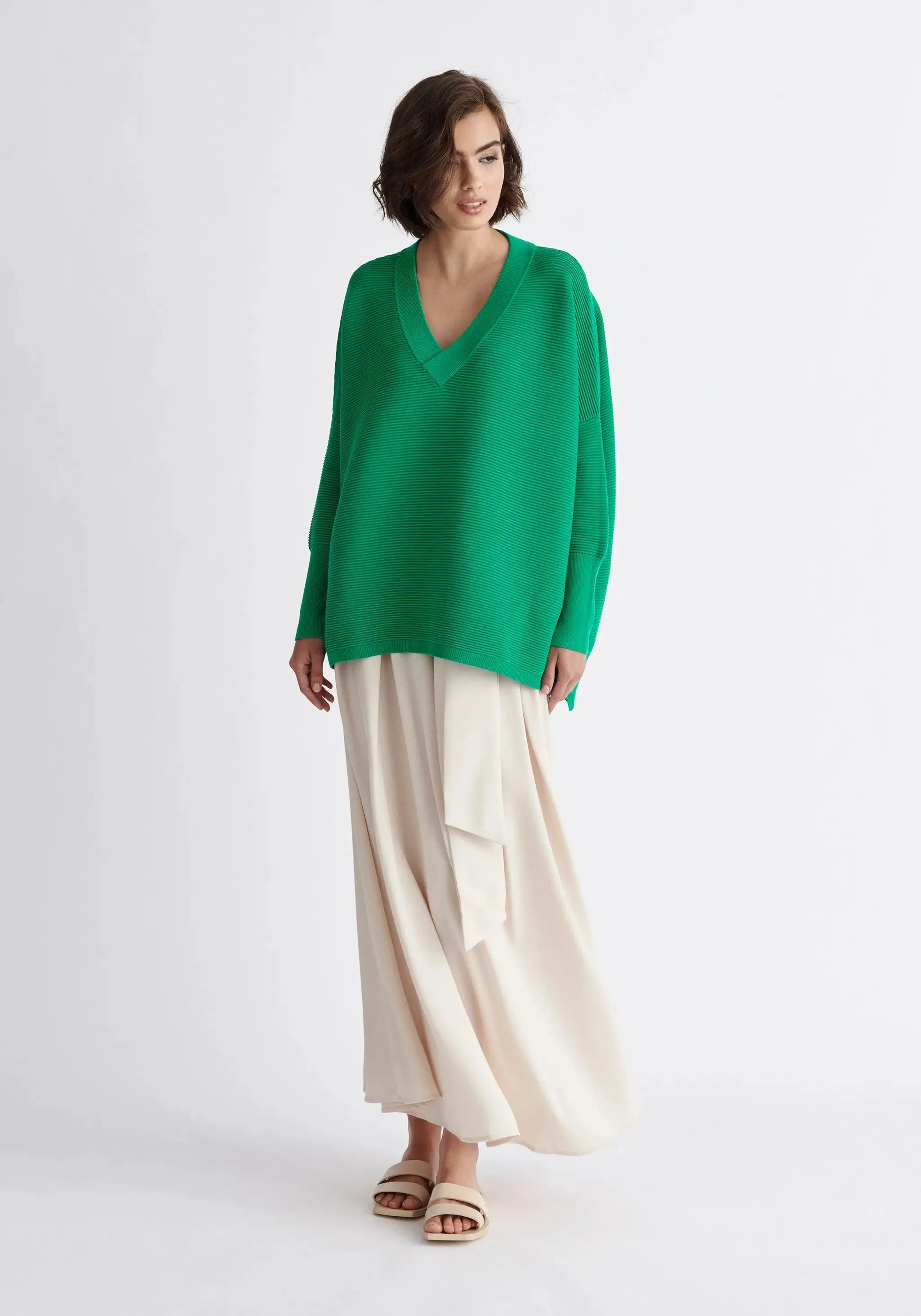 Green V-Neck Ribbed Jumper