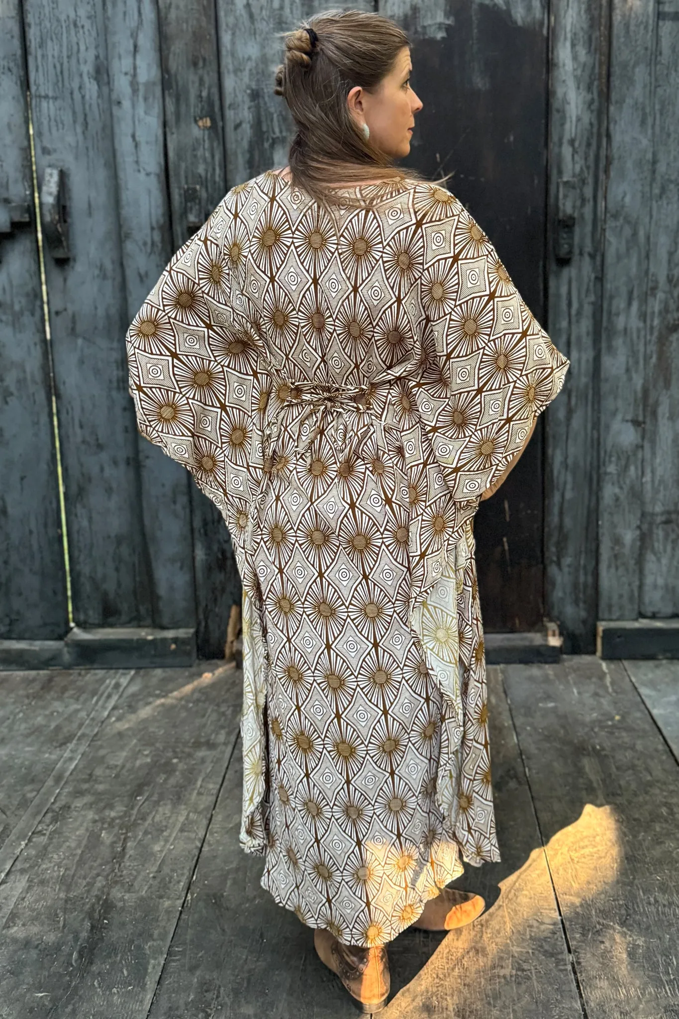 Kupu Kaftan - Gold Chevron