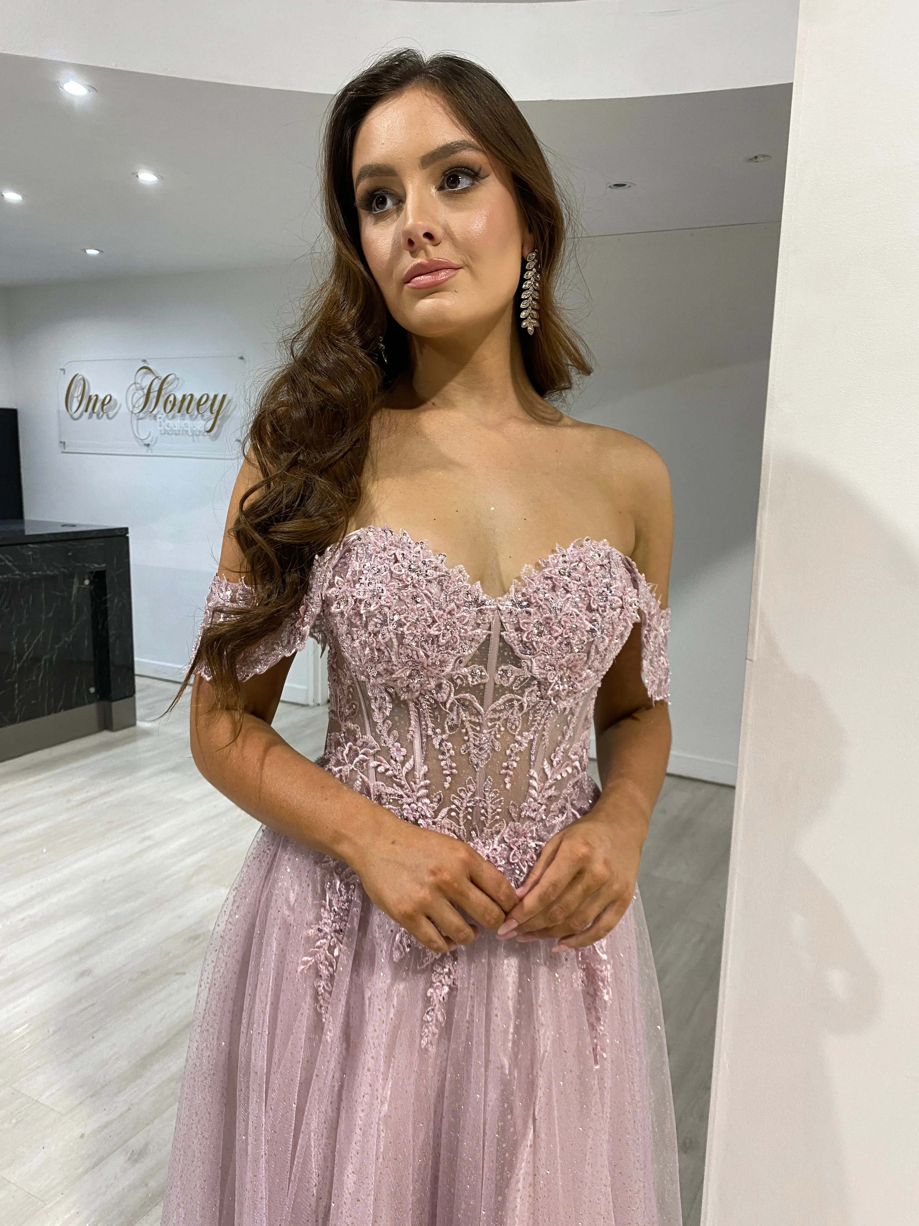 PHOEBE Off the Shoulder Bustier Lace Applique Tulle Formal Dress