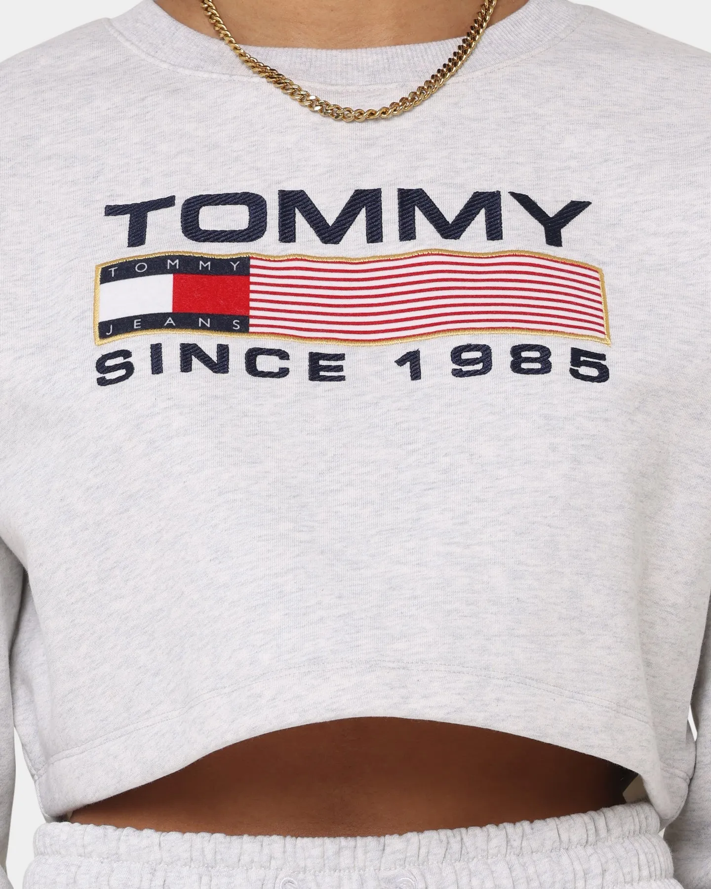 Tommy Jeans Women's TJW Super Crop Modern Athletic Crewneck Silver Grey Heather