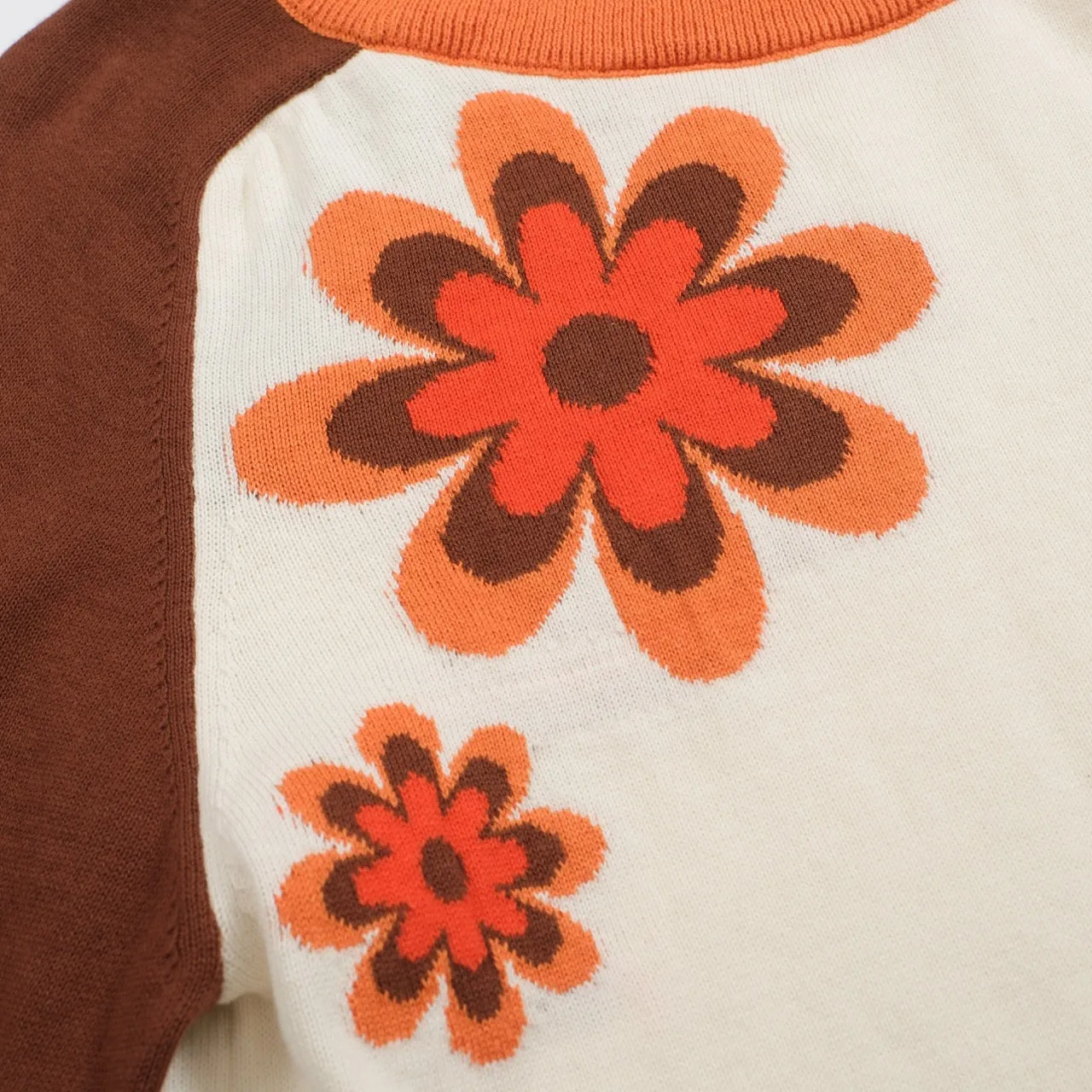 Women's '50s sunflower brown shoulder knitwear